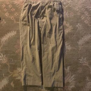 Lands End beige corduroy pants. Perfect condition.